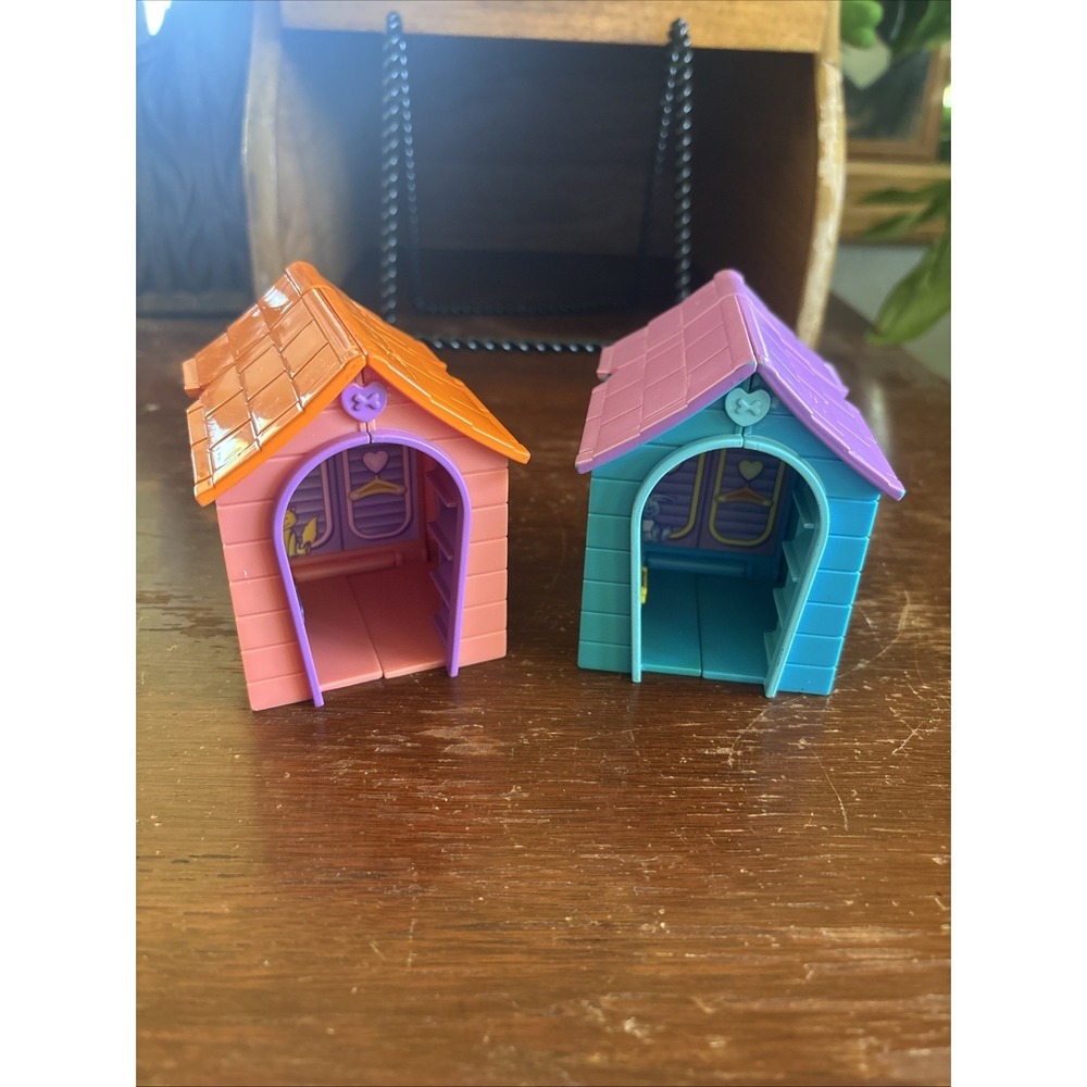 2 2001 POLLY POCKET HAPPENIN PET PALS FOLDING Dog Houses No Pets